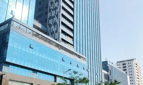 Công an Hà Nội được yêu cầu làm rõ phản ánh 'cò dịch vụ' tại Trung tâm hành chính công