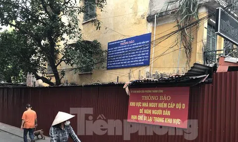 Hà Nội: Lập hàng rào tôn quây kín chung cư cũ G6A Thành Công