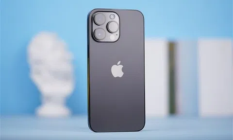 Sản phẩm Apple ở Việt Nam giảm không thấy đáy