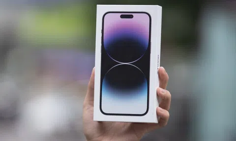 iPhone 14 tại Việt Nam có giá rẻ hơn hàng xách tay Singapore, Thái Lan