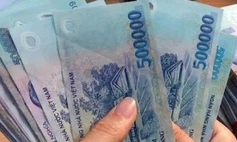 Lương công chức loại A2 tăng đáng kể khi lương cơ sở tăng mức 1,8 triệu đồng từ 1/7