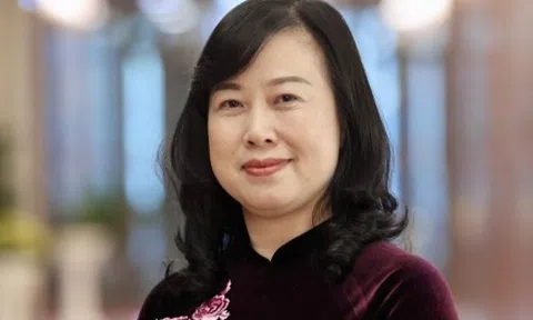 Bộ trưởng Y tế làm Chủ tịch Hội đồng xét tặng danh hiệu Thầy thuốc nhân dân