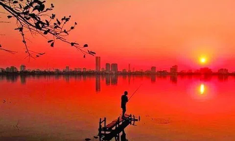 Hà Nội: Hồ Tây sẽ có sân tập golf nước, thuyền buồm, dù lượn?