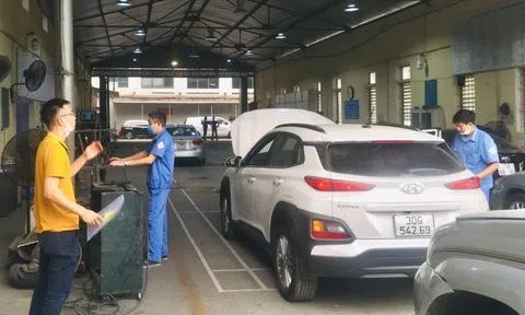 Quy định mới về đăng kiểm ô tô: Thay đèn thế nào để “vượt qua” kiểm định?