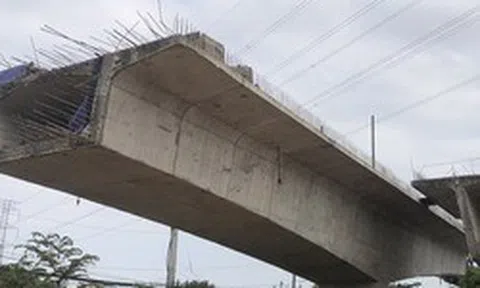 Cận cảnh cầu hơn 900 tỉ vừa được thi công trở lại sau 4 năm “trùm mền”