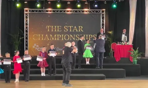 Con trai Khánh Thi đoạt huy chương vàng môn dancesport