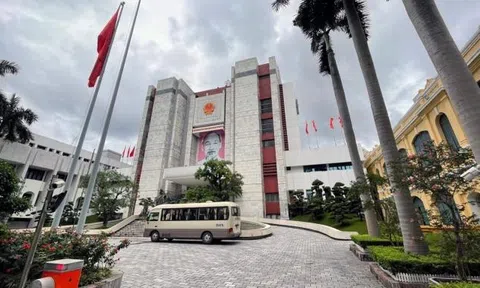 Phân công công tác của Chủ tịch và 6 phó chủ tịch UBND TP Hà Nội