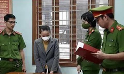 Bắt nữ phó giám đốc phòng giao dịch ngân hàng ở Quảng Trị