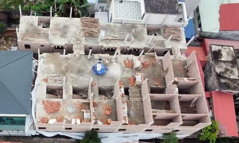 Gia đình một chủ tịch phường xây 9 căn nhà liền kề không phép