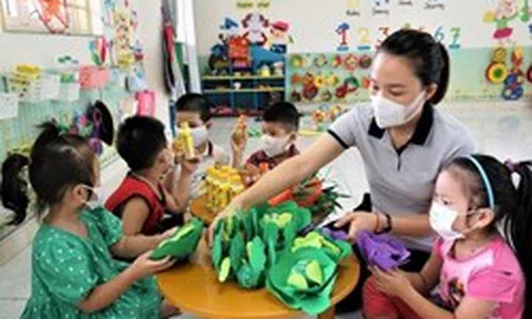 Lương tăng từ 1/7, có giảm tình trạng giáo viên mầm non bỏ việc ồ ạt?