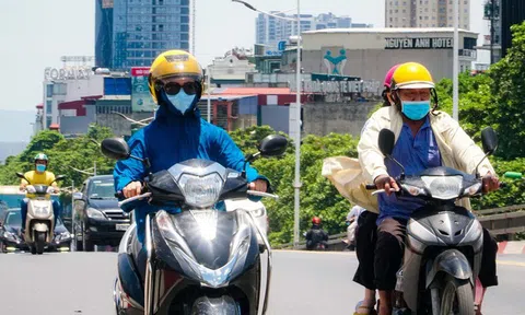 Bắc Bộ và Trung Bộ đón nắng nóng, có nơi trên 37 độ C