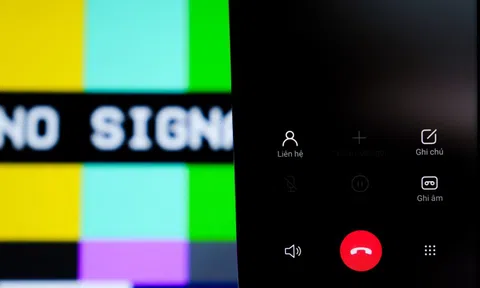 Phải làm gì khi bị khóa SIM