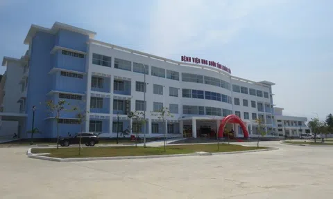 Phó Chủ tịch nước dự khánh thành Bệnh viện Ung bướu tỉnh Khánh Hòa