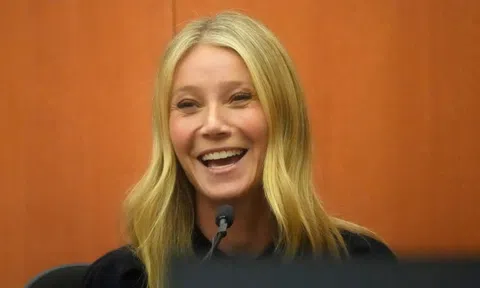 Gwyneth Paltrow thắng kiện