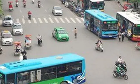 99,91% lượt xe buýt Hà Nội được chấm điểm “5 sao”, có chính xác?