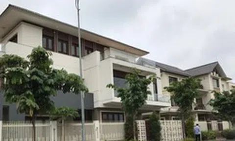 Cựu Bí thư Tỉnh uỷ Lào Cai Nguyễn Văn Vịnh được cho tặng và cho tặng nhiều lô đất