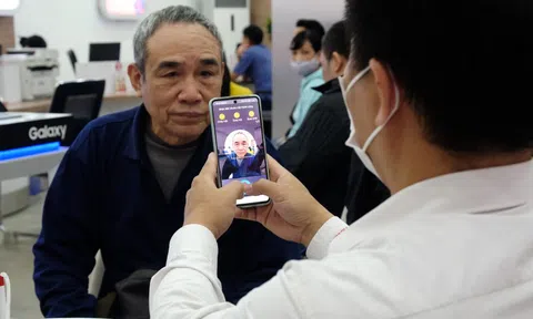 Bối rối khi SIM chính chủ bị khóa liên lạc