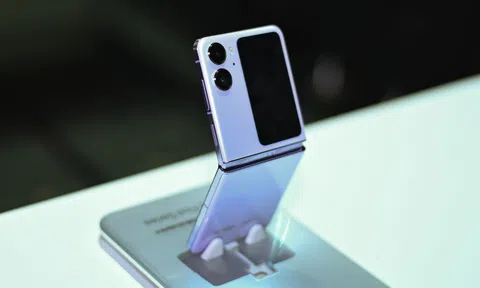 Lý do thị trường Việt Nam ít smartphone gập