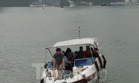 Tìm thấy hộp đen của trực thăng rơi trên vịnh Hạ Long