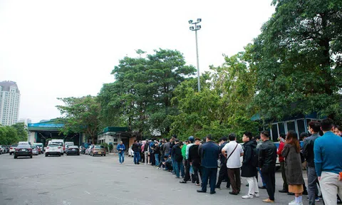 NÓNG: Kiến nghị cho phép xe ôtô biển trắng được tự động giãn chu kỳ đăng kiểm