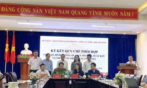Quảng Nam: 4 đơn vị ký kết phối hợp trong công tác xuất bản thông tin