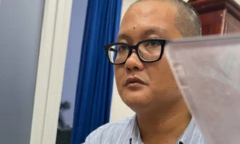 Giám đốc dùng clip "nhạy cảm" cưỡng đoạt tiền nhân viên