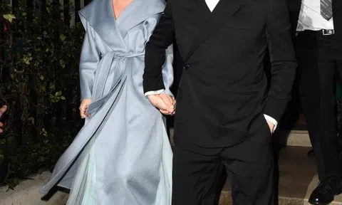 Taylor Swift chia tay bạn trai