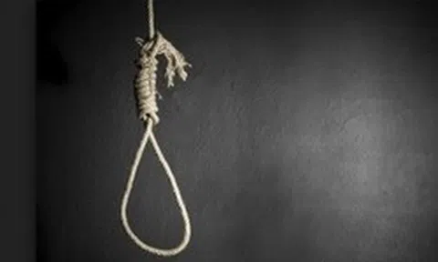 Nữ sinh trường chuyên ở Nghệ An tự tử nghi do bị bạo lực học đường