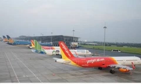 Lo tình trạng chuyến bay bị "delay" tăng cao dịp nghỉ Lễ 30-4