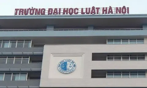 Trưởng khoa tại Đại học Luật Hà Nội bị "tố" cưỡng dâm đã thôi việc
