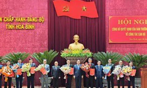 Điều động, bổ nhiệm nhân sự chủ chốt tỉnh Hòa Bình