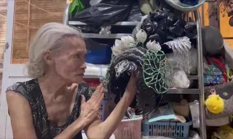 'Quái kiệt' Bo Bo Hoàng làm mũ, trâm cài nuôi gia đình