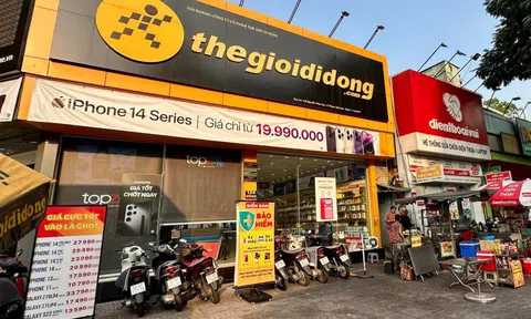 Doanh thu mỗi cửa hàng Thế Giới Di Động giảm gần một nửa