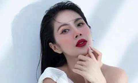 Ca sĩ Thủy Tiên đề nghị phong tỏa, kê biên tài sản của bà Nguyễn Phương Hằng