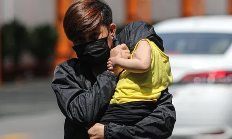 Theo dõi mức UV nguy hại tại TP.HCM qua app