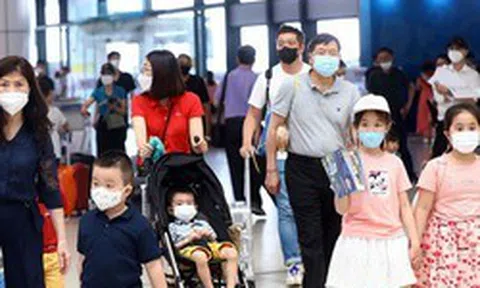 Ngày cuối kỳ nghỉ lễ, sân bay Nội Bài đón 92 nghìn lượt khách