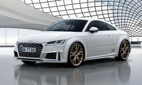 Audi TTS Coupe Memorial Edition được sản xuất giới hạn 100 chiếc
