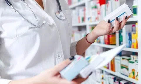 Bộ Y tế đề xuất thanh toán BHYT cho người bệnh phải tự mua thuốc