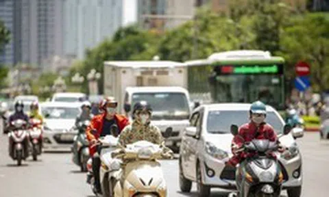 Miền Bắc, miền Trung nắng nóng gay gắt đến bao giờ?