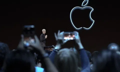 iPhone tiếp tục là điểm sáng của Apple