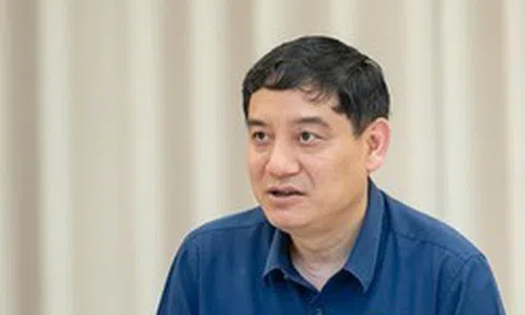 Cần sớm giải quyết vấn đề lương, phụ cấp cho giáo viên, cán bộ y tế