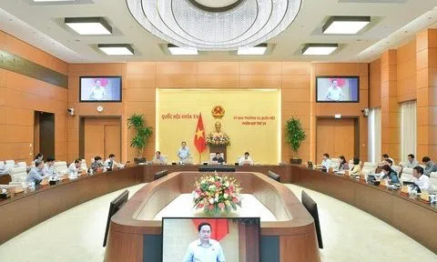 Đề xuất cán bộ tín nhiệm thấp, không quá 10 ngày phải từ chức