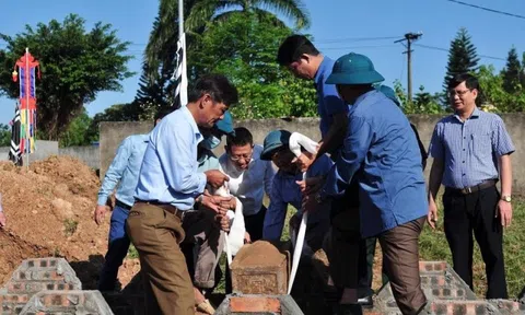 Hà Nội: Gần 11.000 ngôi mộ cần di dời để làm đường vành đai 4