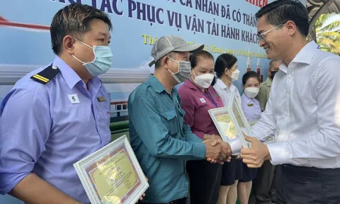 "Nếu quên mang tiền lẻ, bạn có thể lấy tiền lẻ đủ để mua vé"