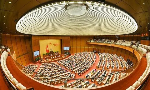 Quốc hội sẽ xem xét giảm thuế GTGT, tăng vốn cho một ngân hàng