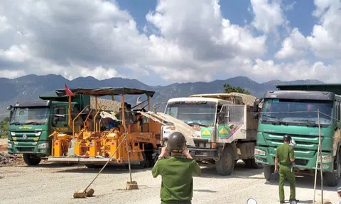 Cao tốc Cam Lâm - Vĩnh Hảo bị cản trở thi công