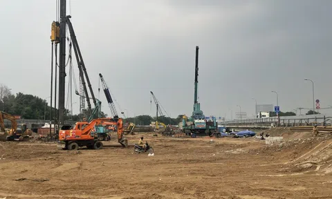 TP HCM: Vì sao khu vực nút giao An Phú mưa lớn là ngập?