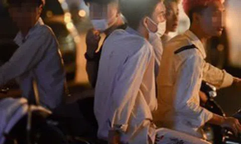 Cảnh sát hóa trang vây bắt 'quái xế' đua xe, nẹt pô gây náo loạn phố Hà Nội