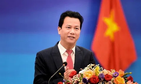 Bí thư Hà Giang làm Bộ trưởng Bộ Tài nguyên và Môi trường