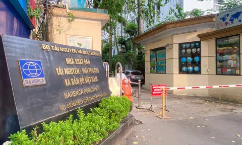 Nhiều bộ còn "ôm" trụ sở cũ